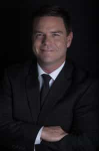 Dr. Alex Campbell - Plastic Surgeon Colombia