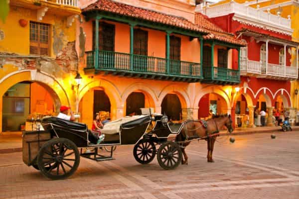 Horse Drawn Carriage Horse Drawn Carriage